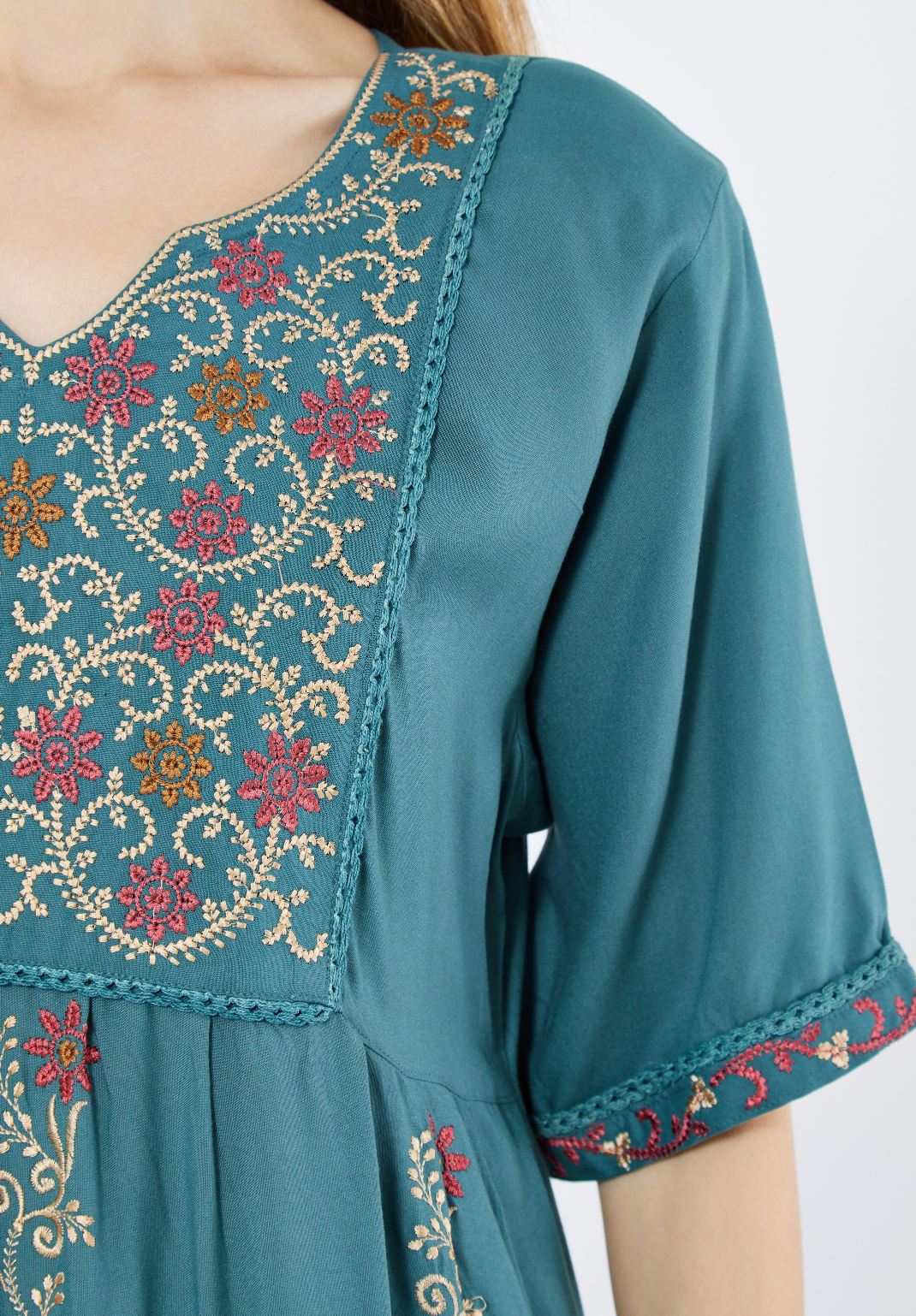 Stunning Embroidered Midi Dress With V-Neckline And Half Sleeves