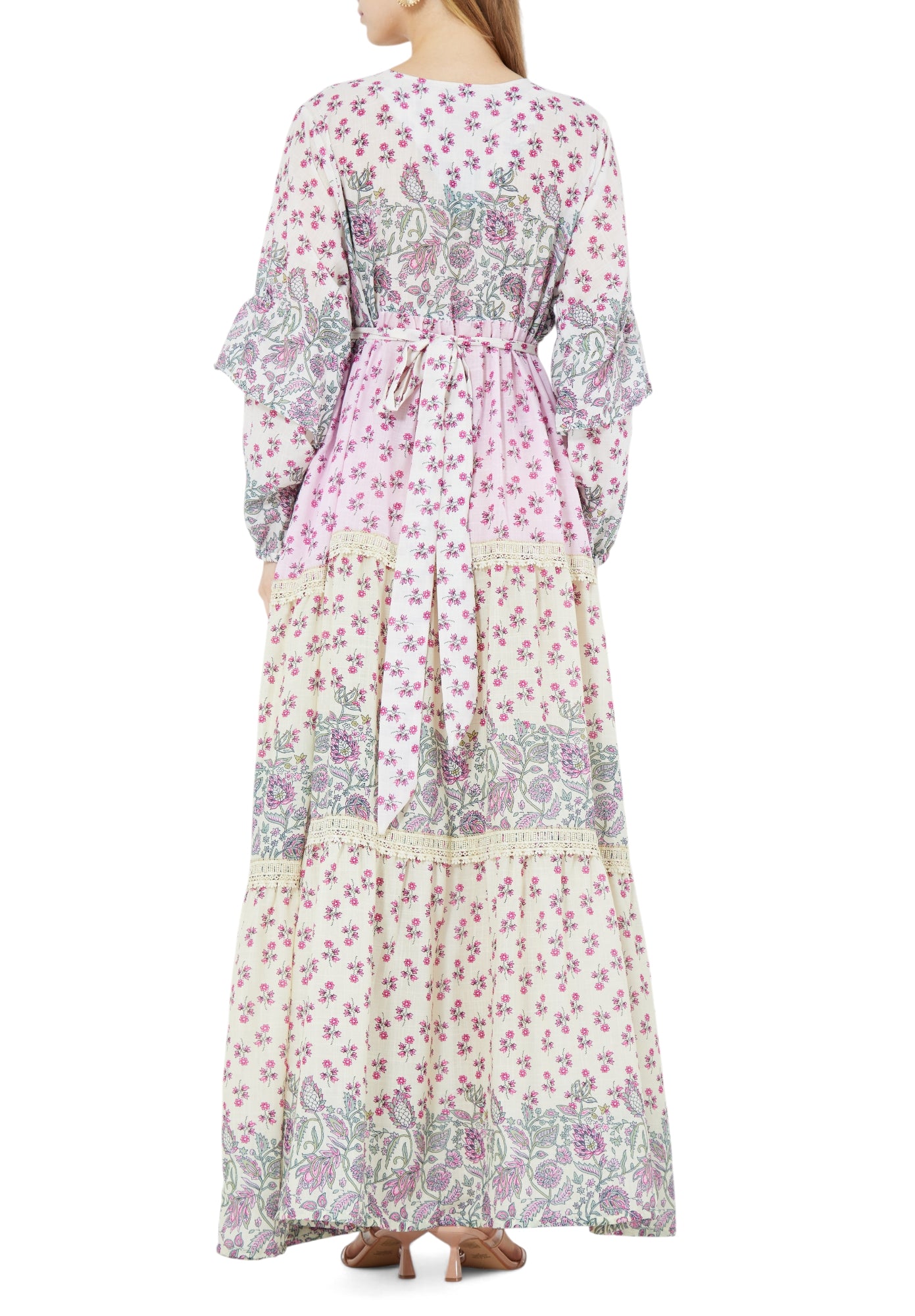 Beautiful Printed Long Frilled Dress With V-Neckline And Long Sleeves