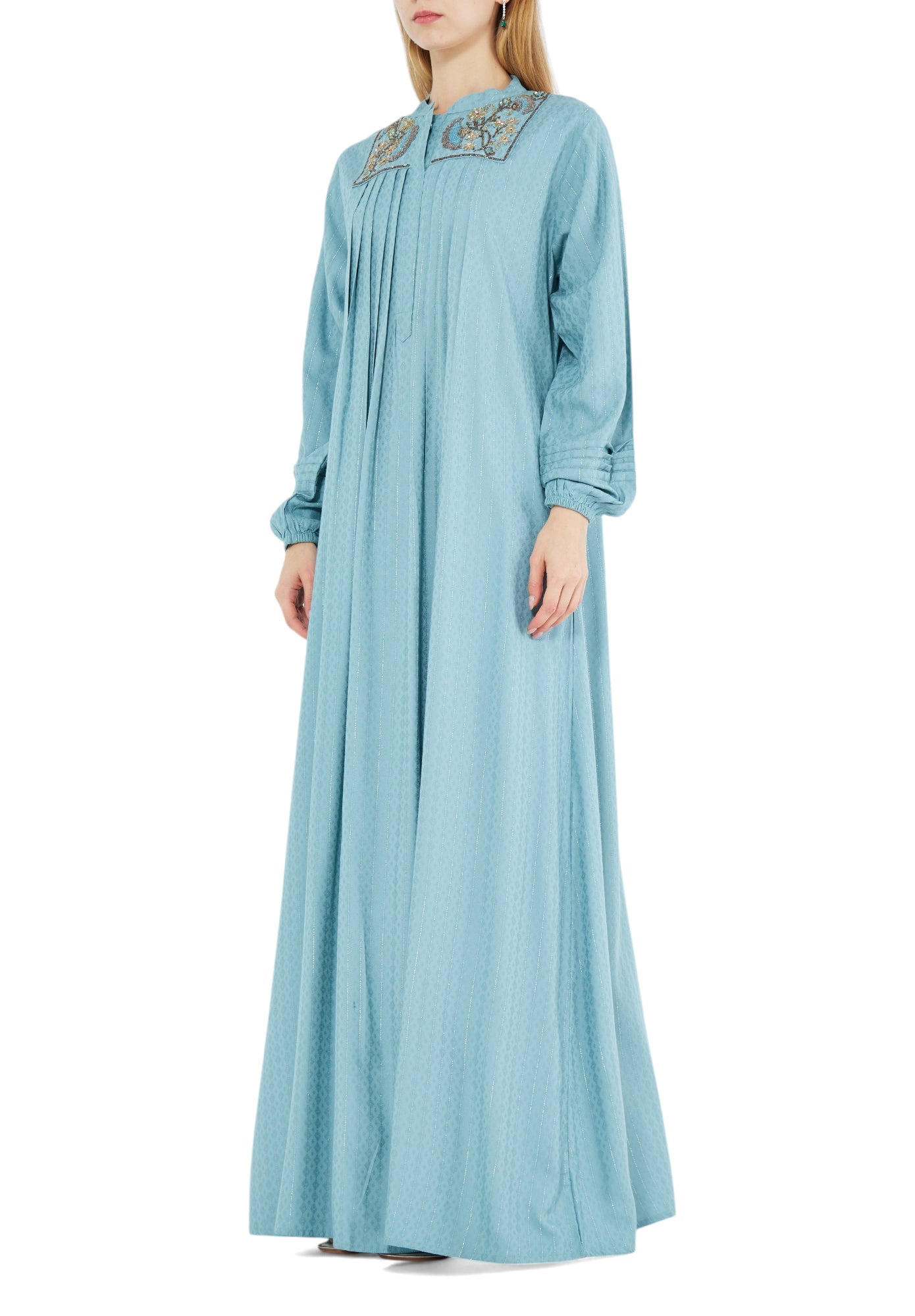 Beautiful Embroidered Pleat Detailed Long Dress with Round Neckline And Long Sleeves