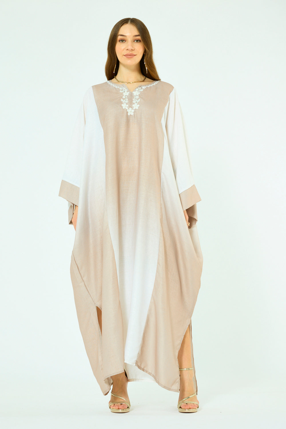 Contrast Panel Embroidered Kaftan