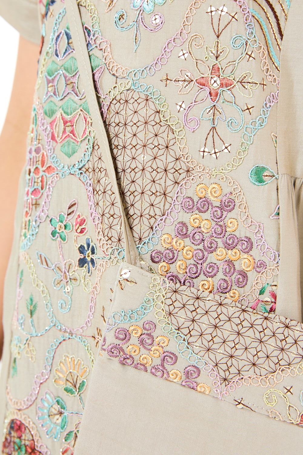 Embroidered Patchwork Panel Jalabiya with Crossbody Bag