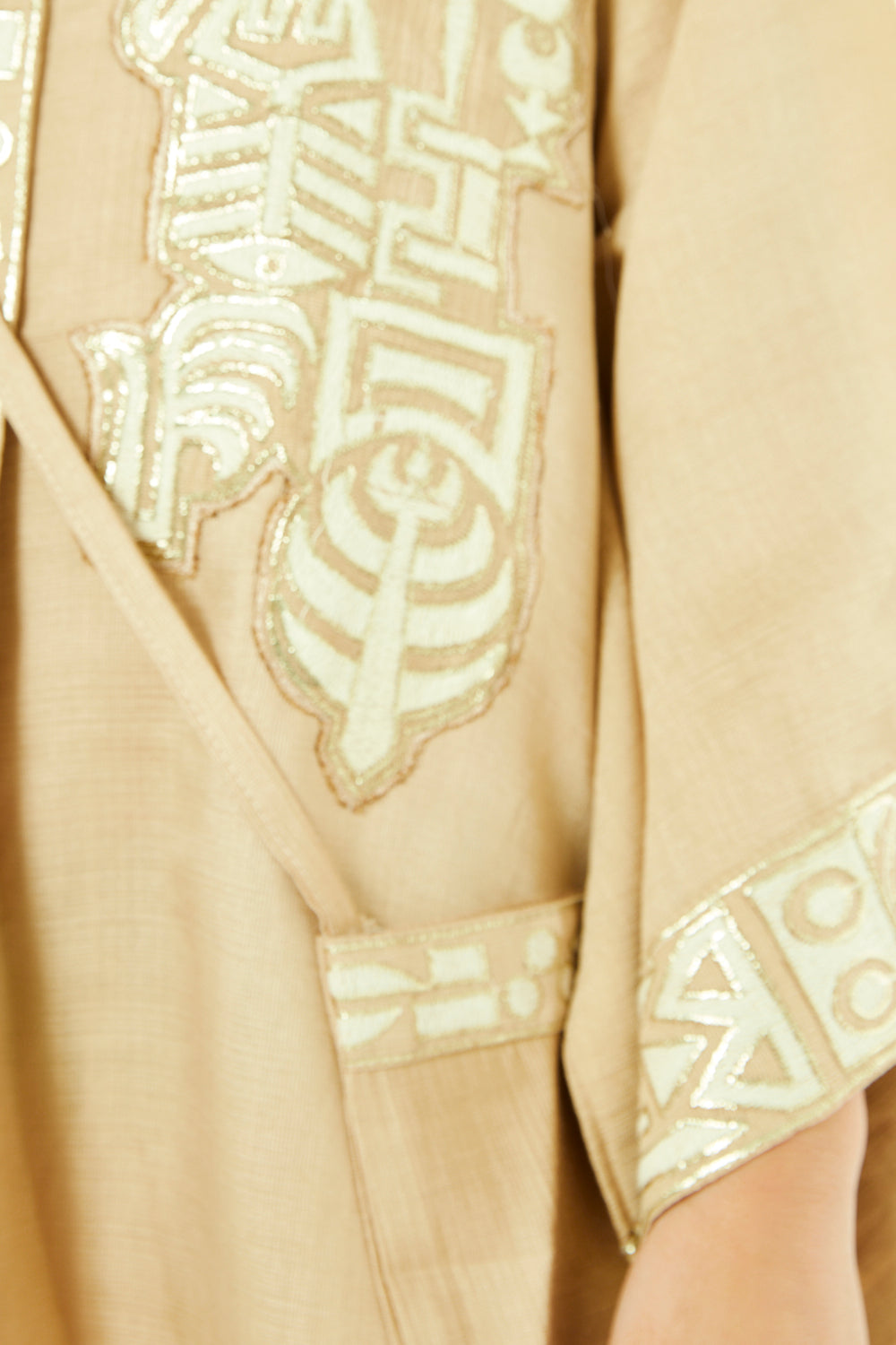 Geometric Border Panel Jalabiya with Crossbody Bag