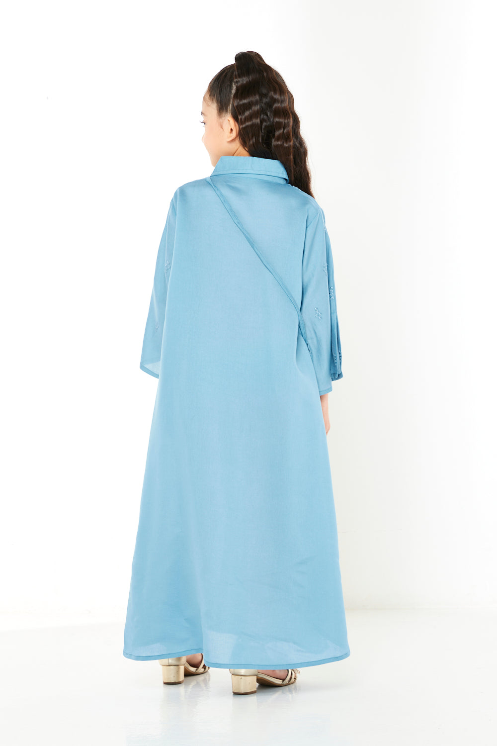 All-over Embroidered Panel Shirt Style Jalabiya with Crossbody Bag