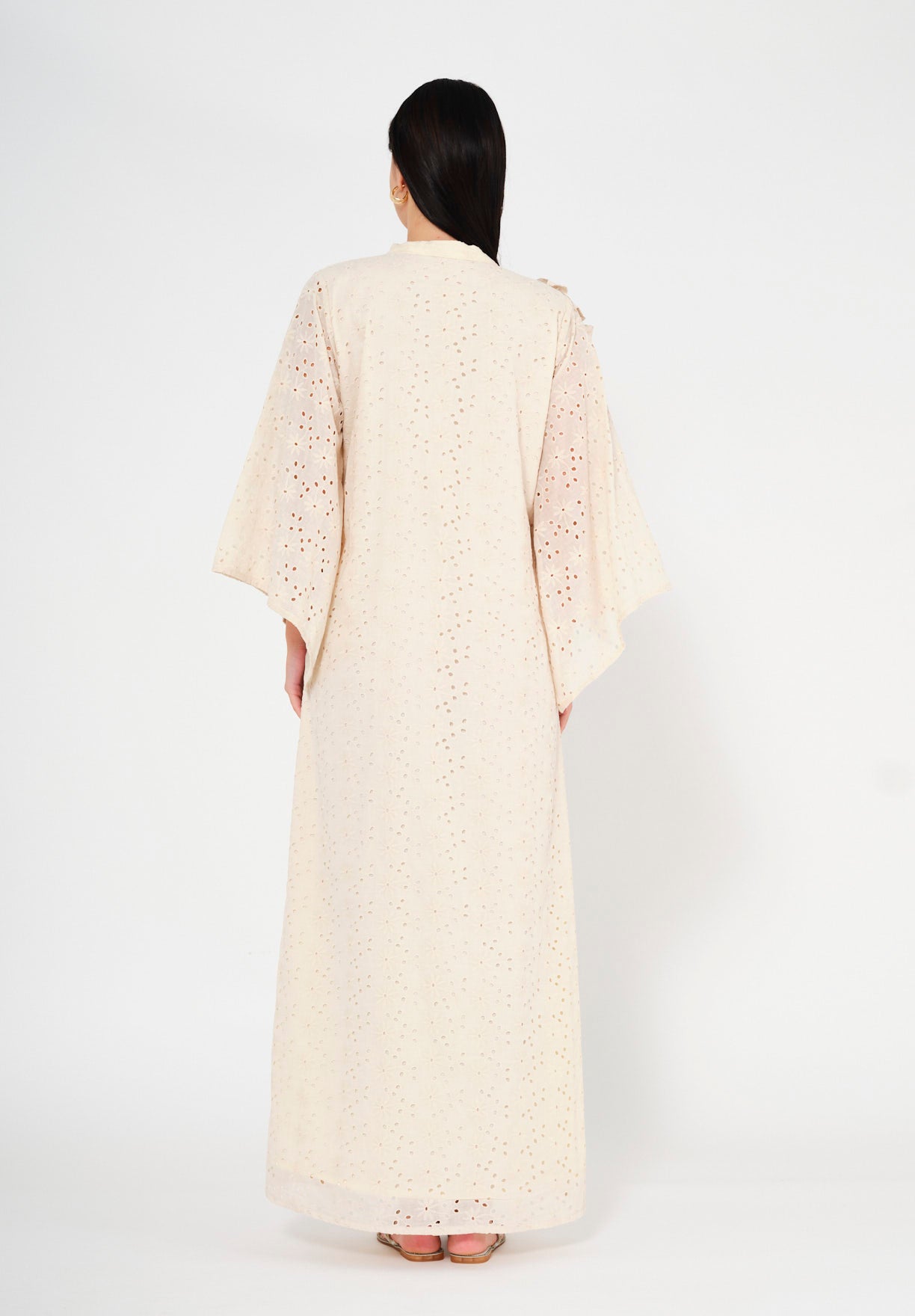 Blush Elegance Eyelet Jalabiya