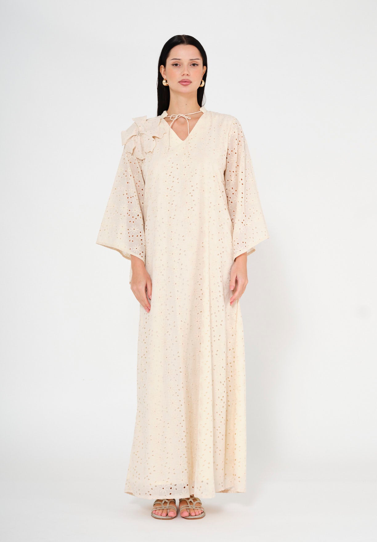 Blush Elegance Eyelet Jalabiya