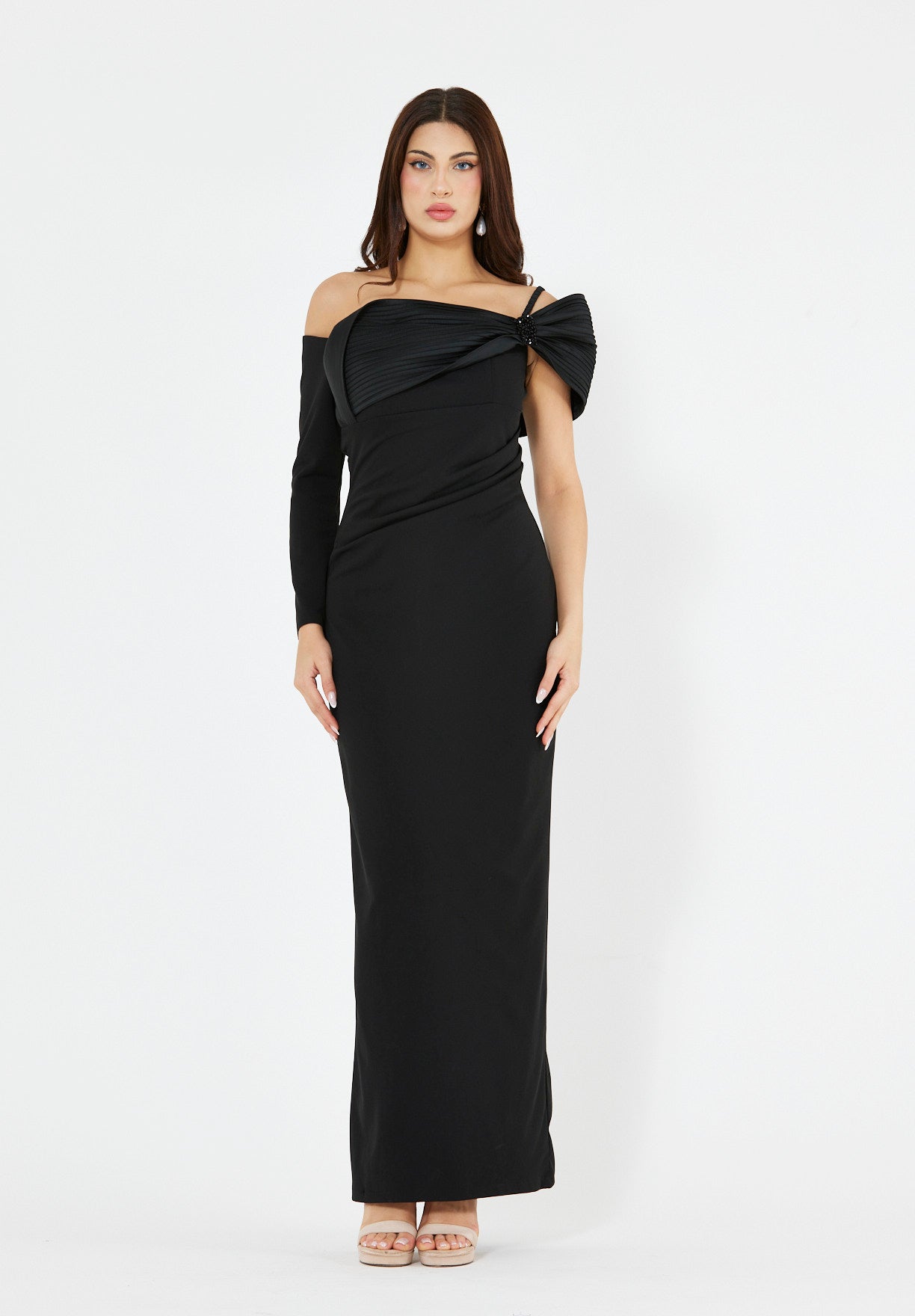 Sculpted Bow Neckline Column Gown