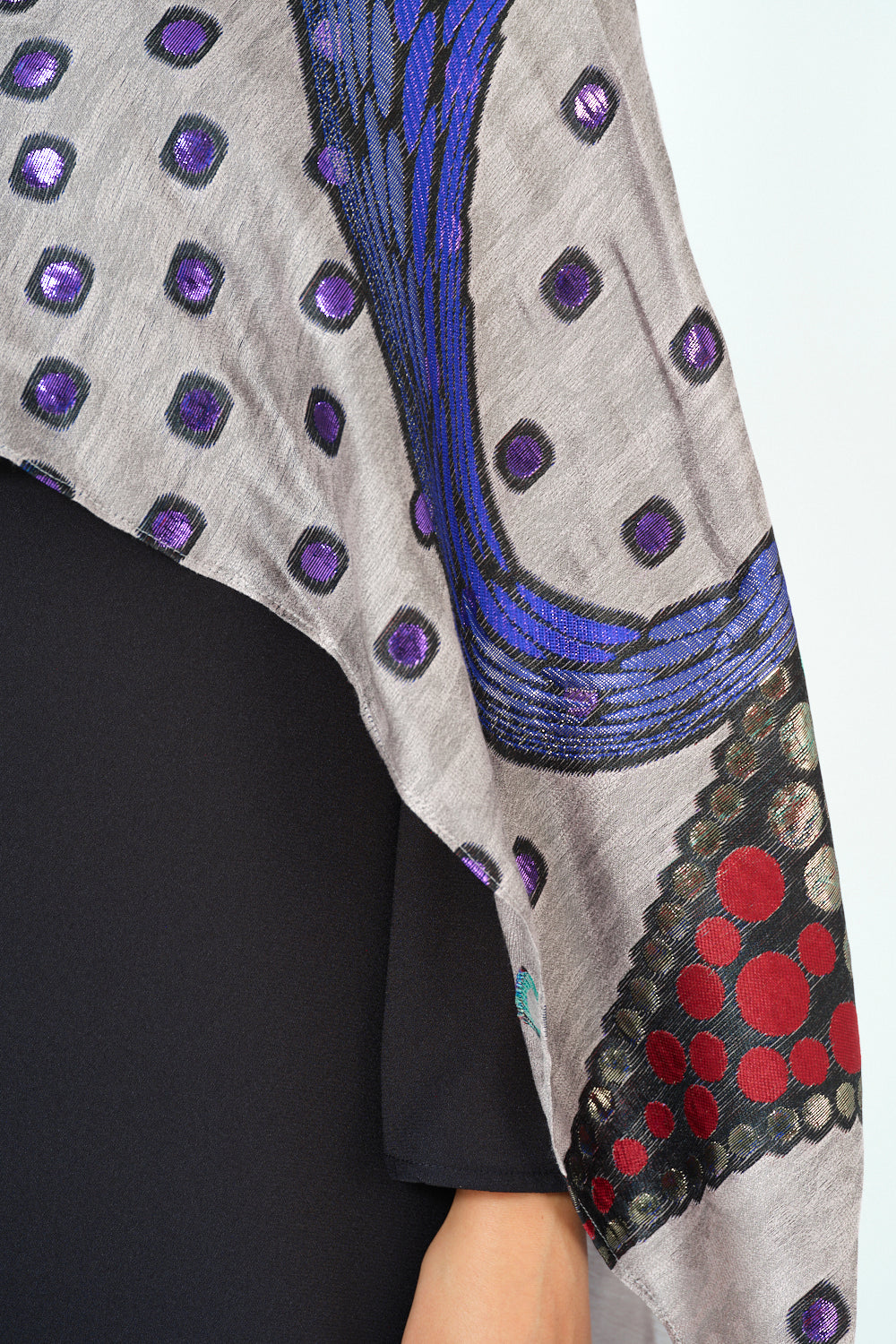 Abstract Printed Scarf Overlay Jalabiya
