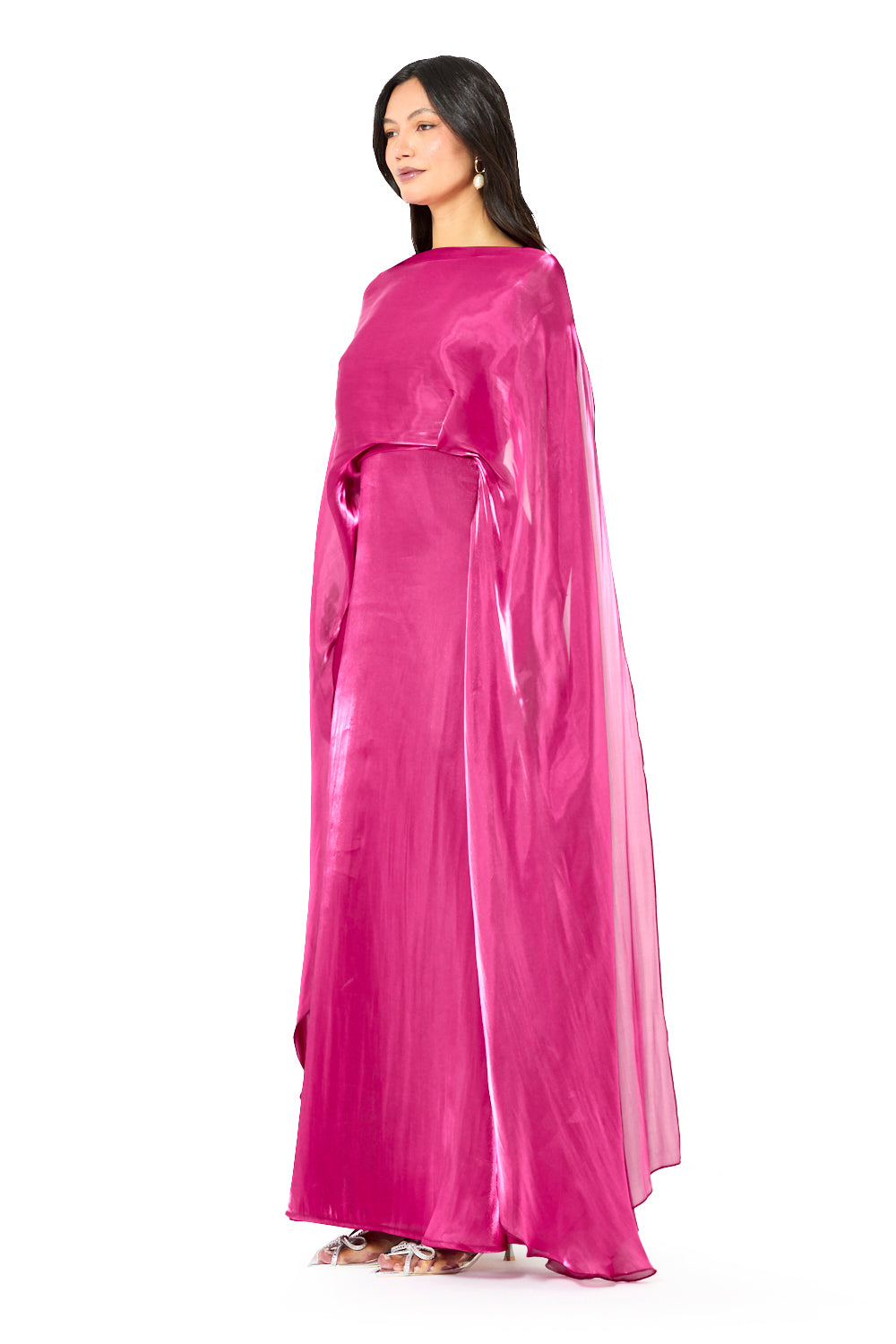 <tc>فستان ساتان كاب بانسدالات غير متماثلة</tc>