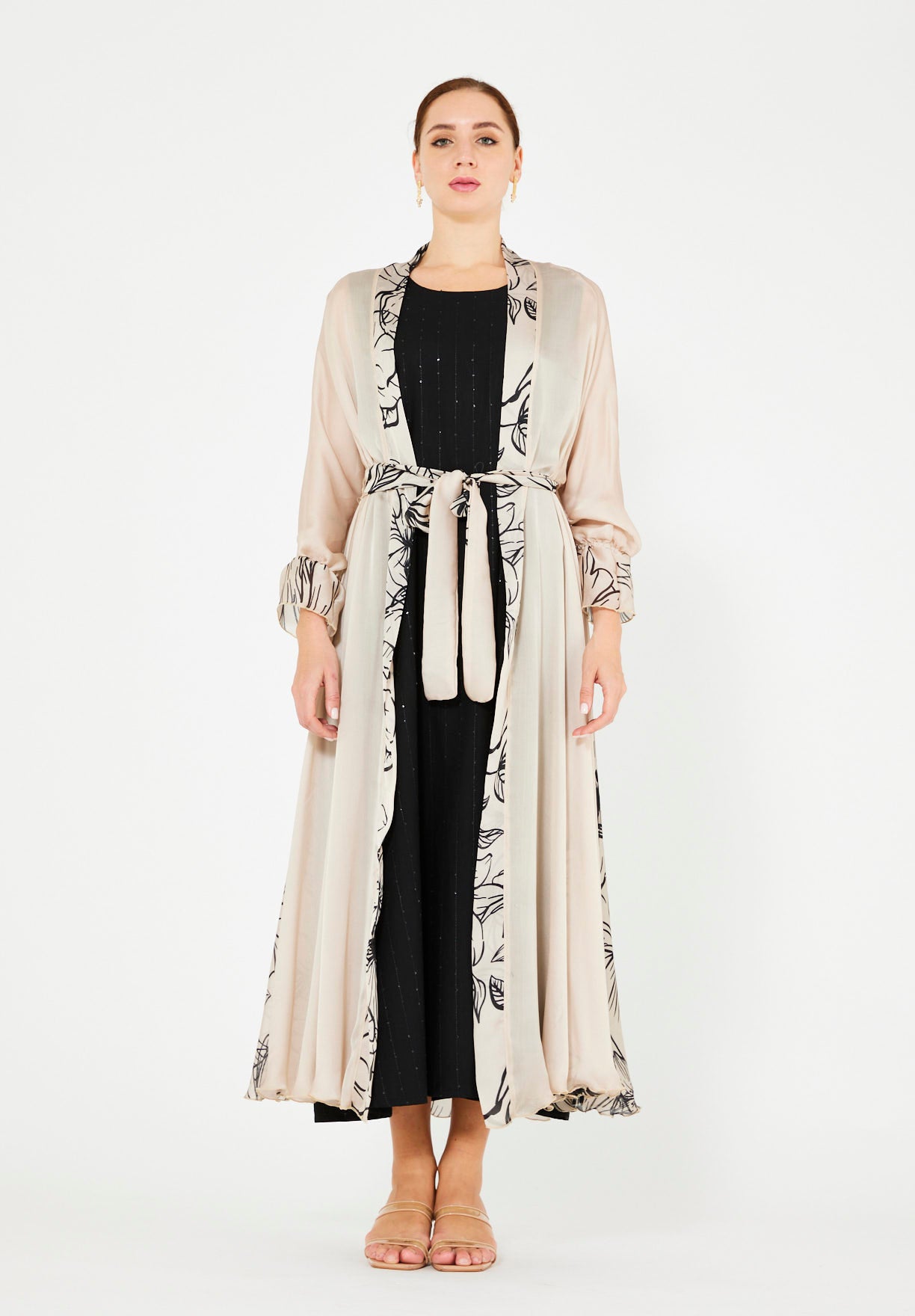 Contrast Floral Printed Bisht & Dress Set