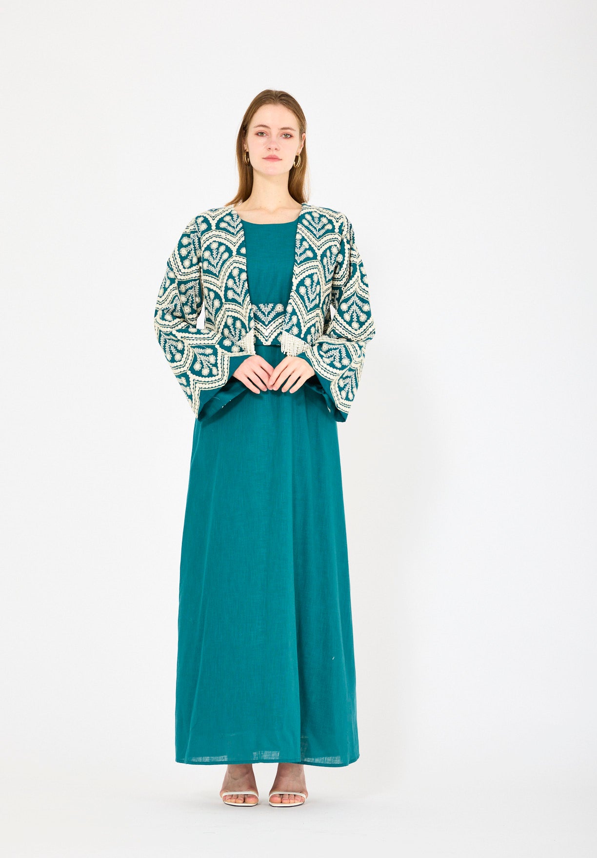 Cropped Fringe Embroidered Linen Jacket Set