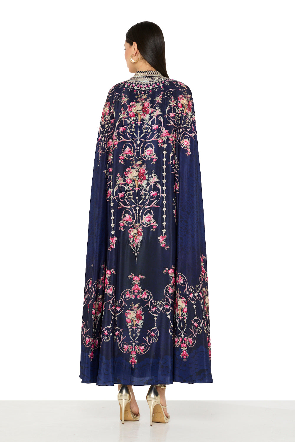 Floral Detailed Cape Bisht Dress