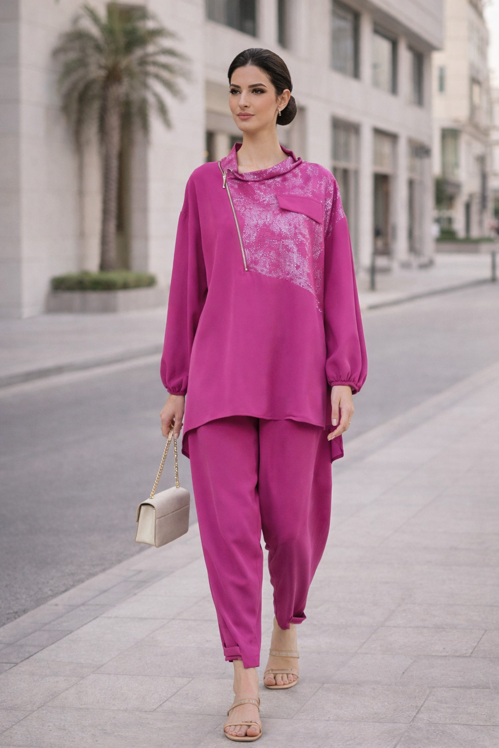 Stylish Applique Detailed Top With Loose fit pant